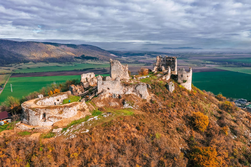 Turniansky Hrad (Turna Castle) – oktober 2023 (video)