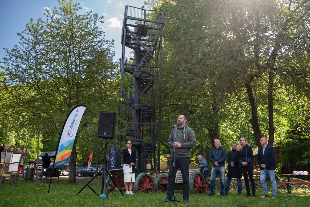 ZIPLINE LANOVÁ DRÁHA GOMBASEK už funguje