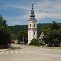 Kostol Reformovanej kresťanskej cirkvi v Plešivci - baroková zvonica Kostol Reformovanej kresťanskej cirkvi v Plešivci - baroková zvonica