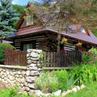 Drevenice v obci Hačava