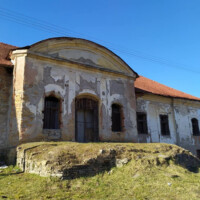 Kúria Hámošovcov v obci Brzotín