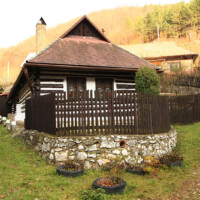 Drevenice v obci Hačava