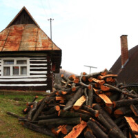Drevenice v obci Hačava