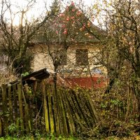 Ľudová architektúra murované sedliacke domy v Hačave