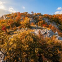 Vyhliadka Hrhovský kameň - Hrhovské bralá Vyhliadka Hrhovský kameň - Hrhovské bralá