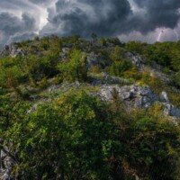 Vyhliadka Hrhovský kameň - Hrhovské bralá Vyhliadka Hrhovský kameň - Hrhovské bralá