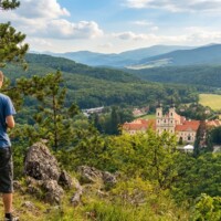 Jasovská skala (349 m n. m.) Jasovská skala (349 m n. m.)