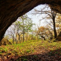 Jaskyňa Oltárna diera (Jaskyňa Oltár) Jaskyňa Oltárna diera (Jaskyňa Oltár)