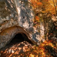 Jaskyňa Oltárna diera (Jaskyňa Oltár) Jaskyňa Oltárna diera (Jaskyňa Oltár)