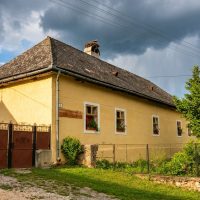 Obec Hrušov - Vidiecka kúria grófov Andrášiovcov (Andrássyovcov) Vidiecka kúria grófov Andrášiovcov
