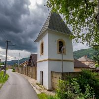 Zvonica v obci Jovice Zvonica v obci Jovice